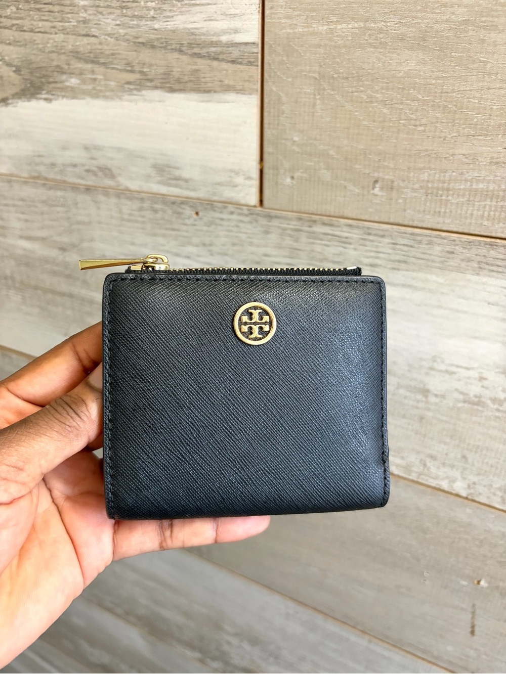 Tory Burch Robinson Mini Wallet in black